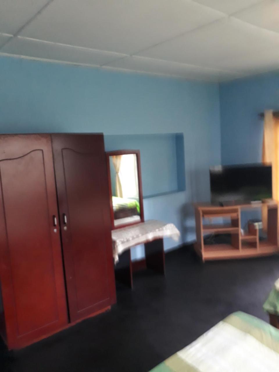 Rainyfreindz Hotel Nuwara Eliya Exterior foto